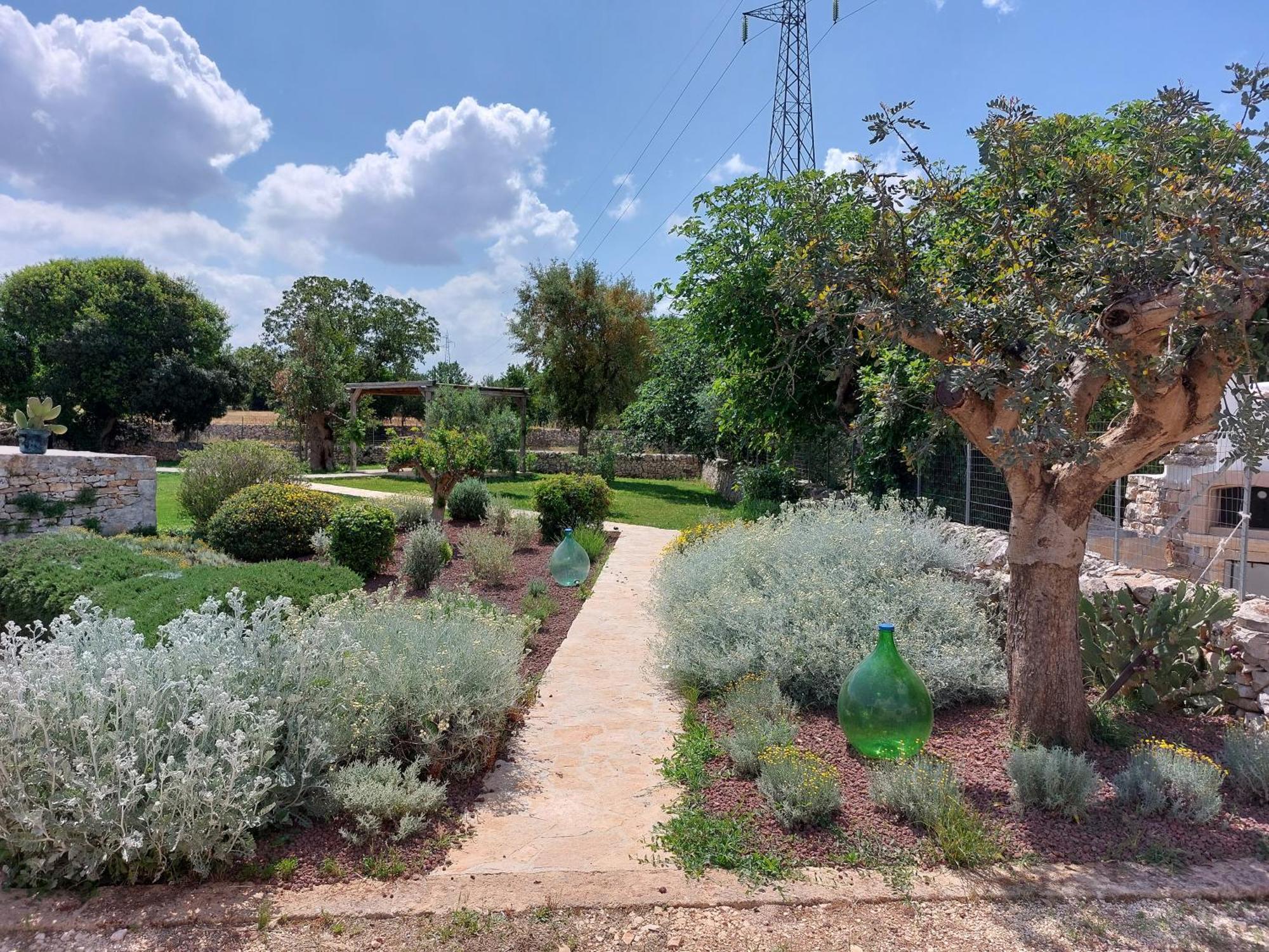 Trulli Don Diego Bed & Breakfast Noci Exterior photo